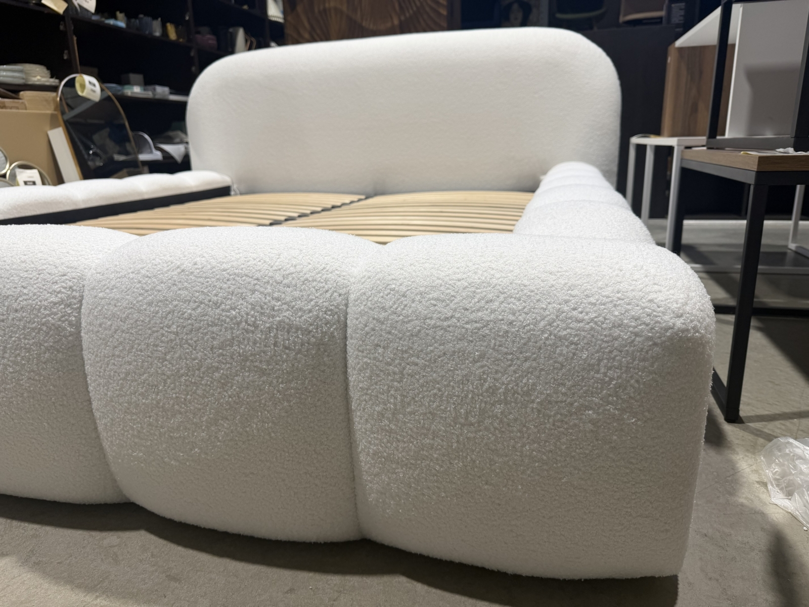 Miegamojo lova ,,Mako 2” 160x200cm - Image 3